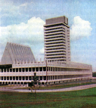 Новое здание парламента в Куала-Лумпуре